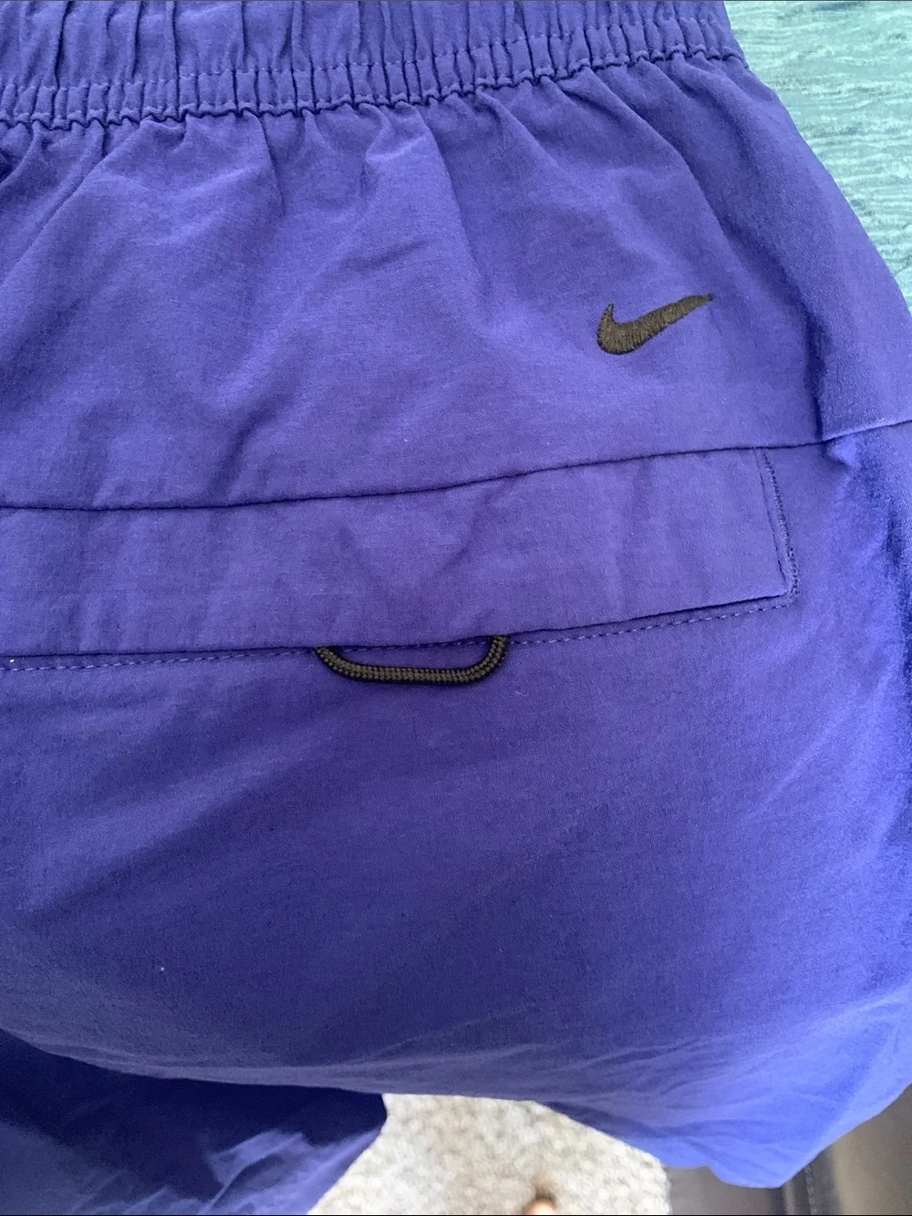 Nike men’s shorts size small